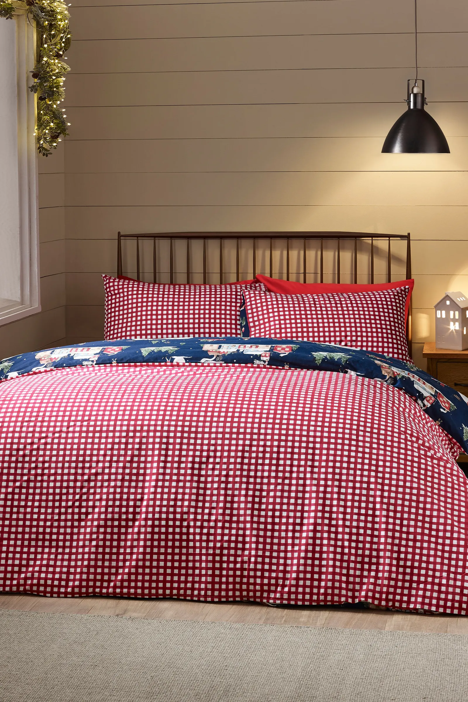 Catherine Lansfield 'Christmas Ski Village' Reversible Duvet Cover Set in Blue 2