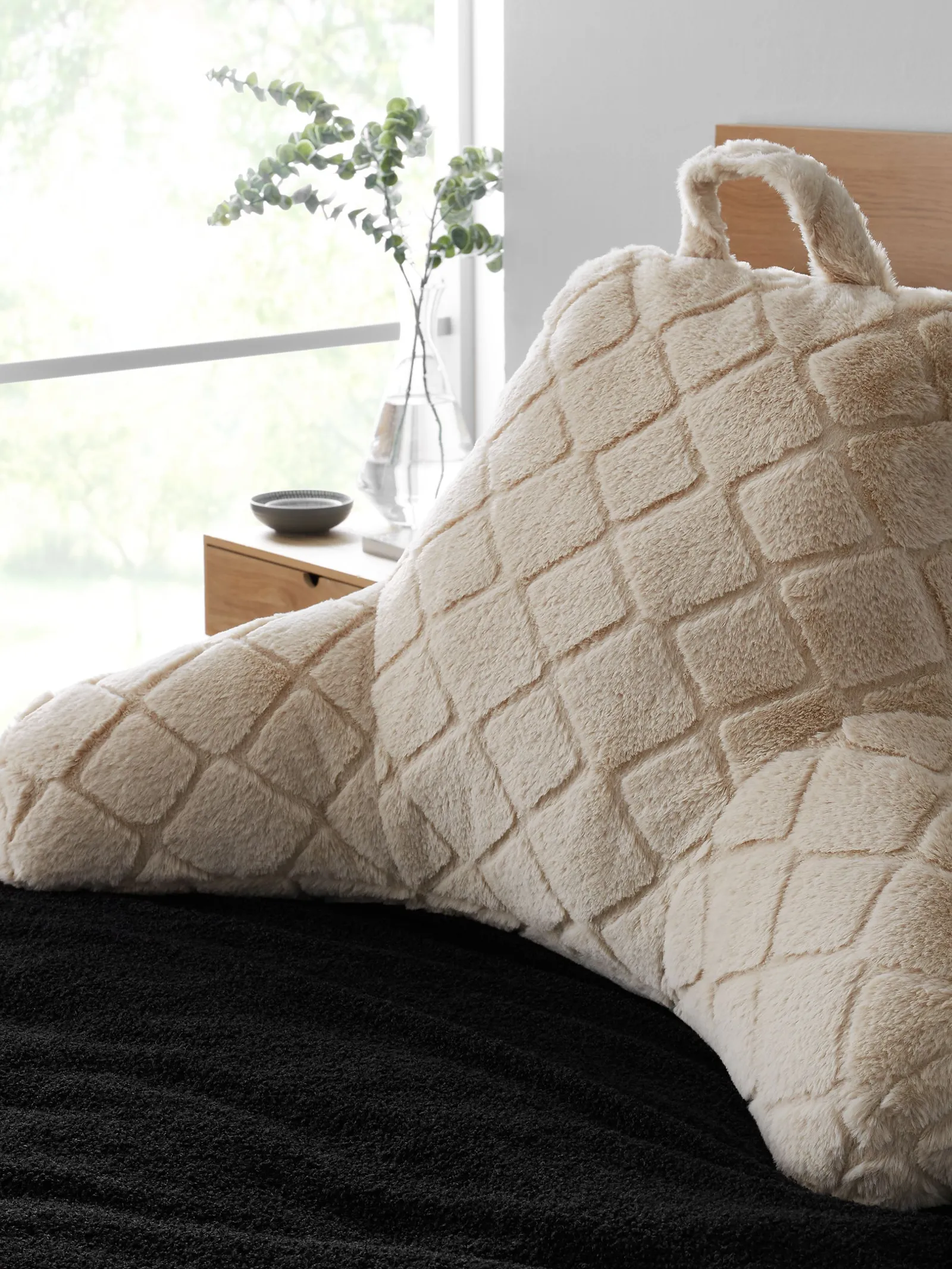 Catherine Lansfield 'Cosy Diamond' Cushion in Natural 1