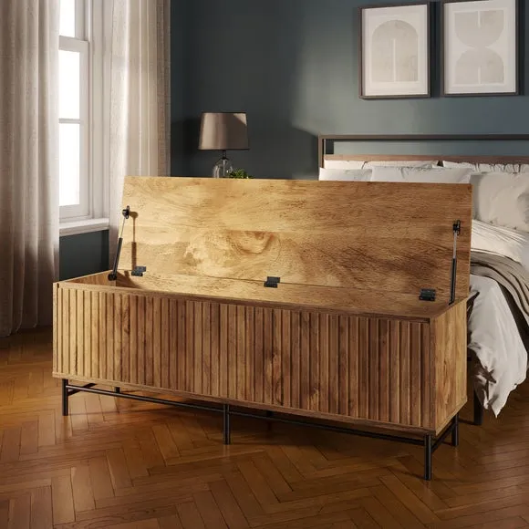 Bryant Blanket Box, Mango Wood Effect 2