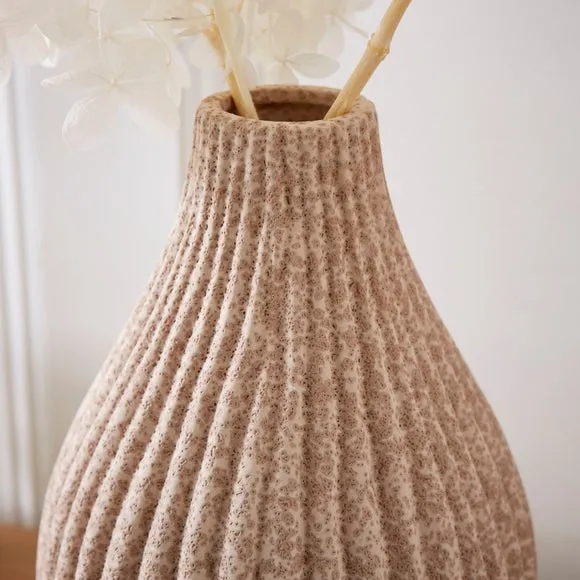 Ribbed Stone Bottle Vase 2