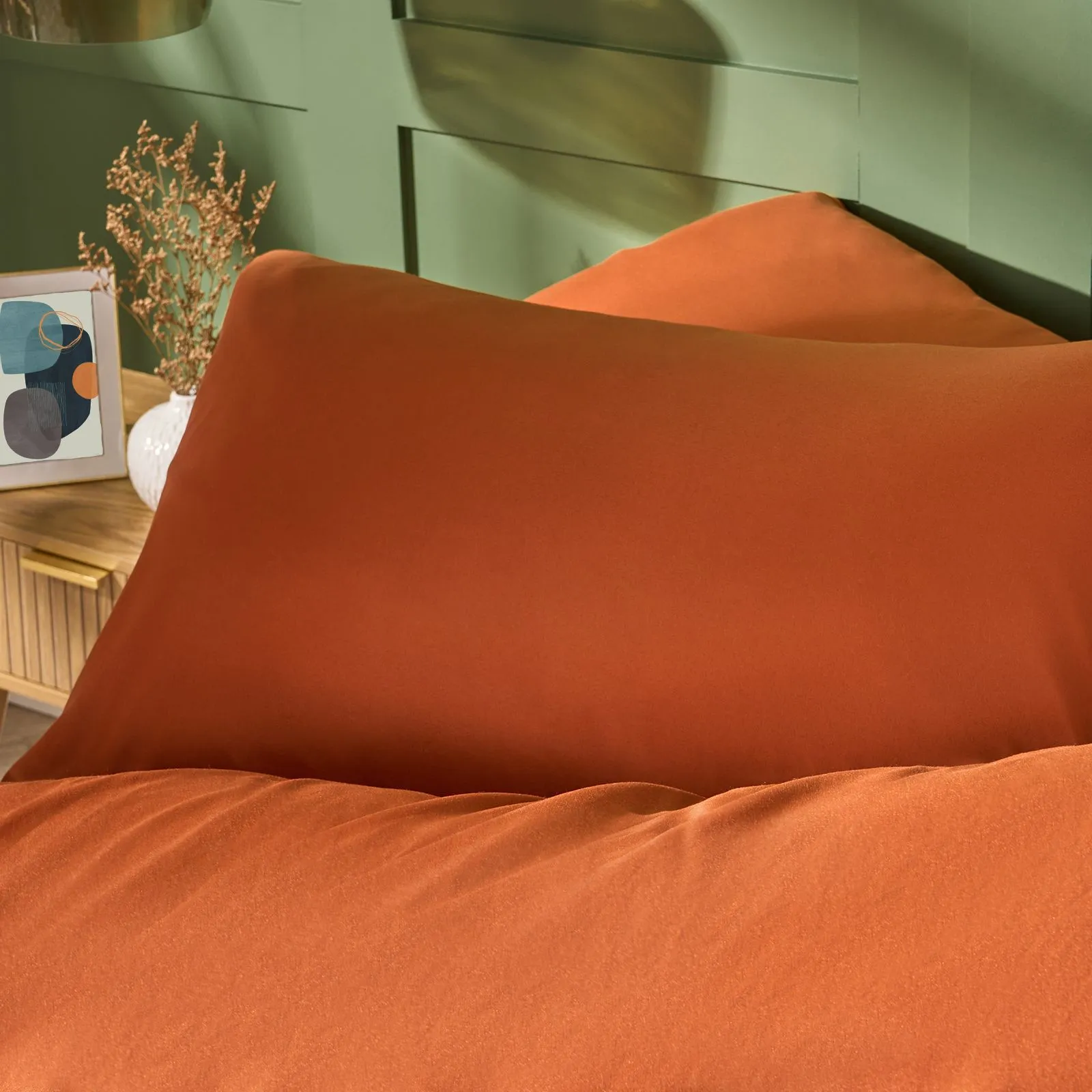 OHS 2 Pack Soft Microfibre Wrinkle Resistant Housewife Pillowcases in Burnt Orange