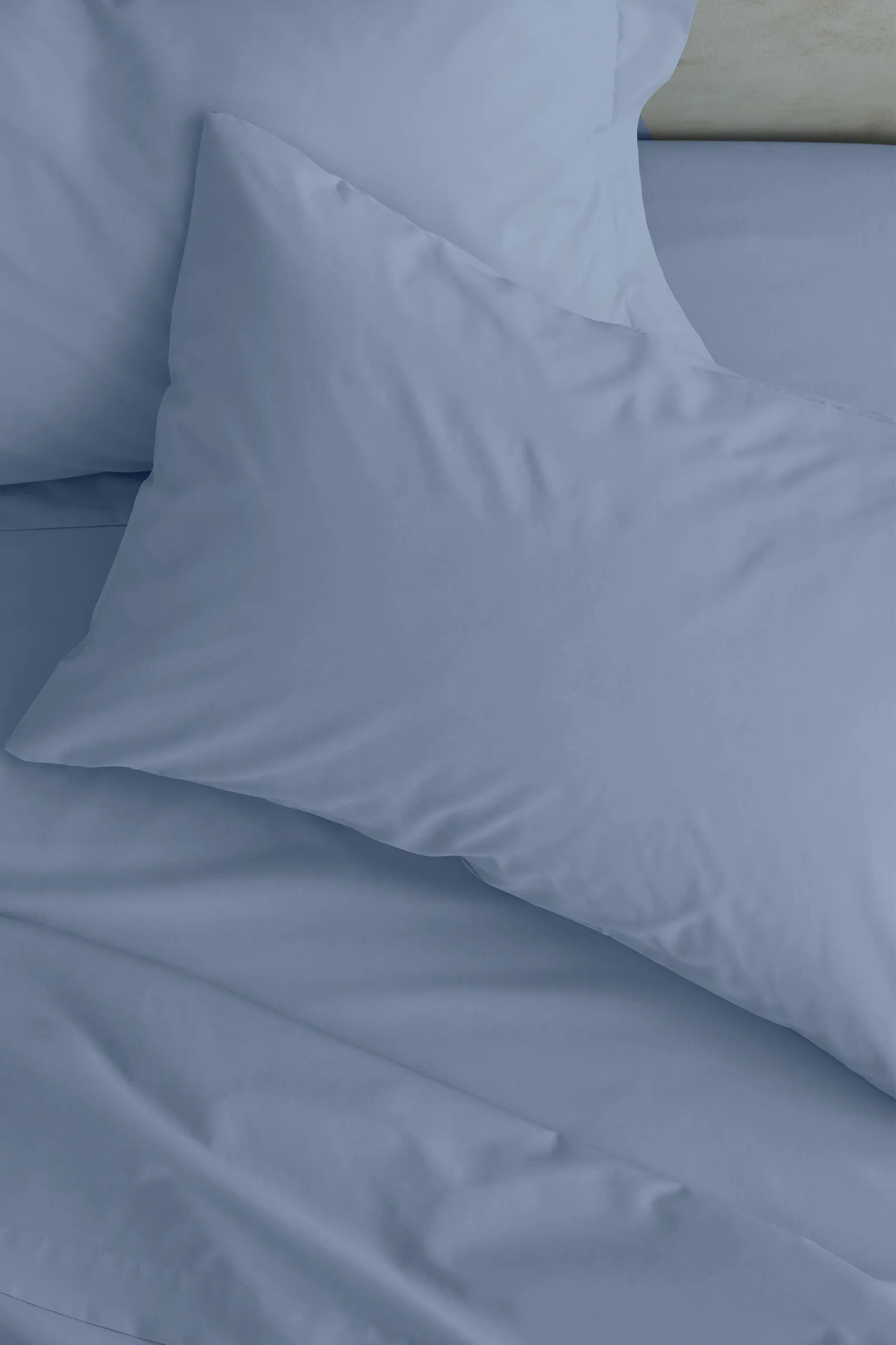 Catherine Lansfield 'Easy Iron Percale' Standard Pillowcase Pair in Blue 1