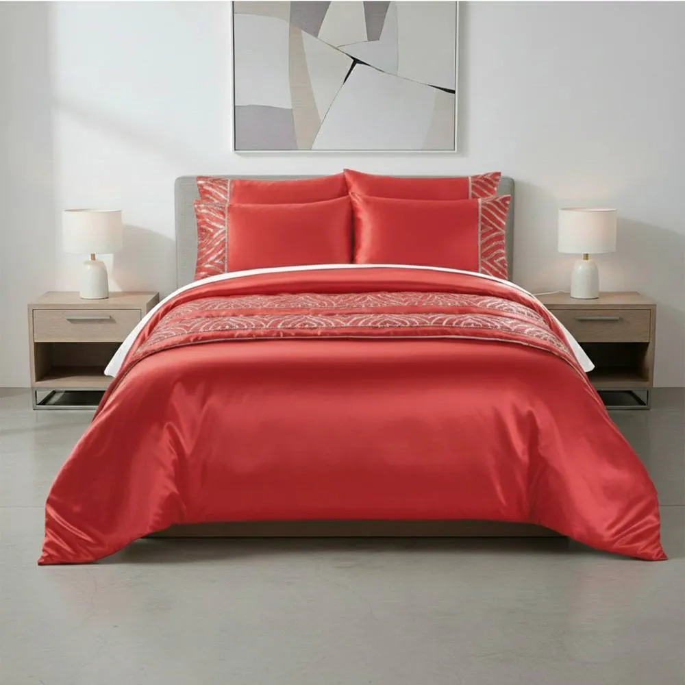 Snug City Shimmer Duvet Cover Set Luxury Bedding with Elegant Metallic Finish in Red