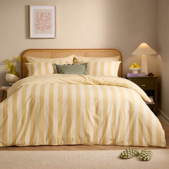 Furn. The Ultimate Stripe Polycotton Duvet Cover & Pillowcase Set 2