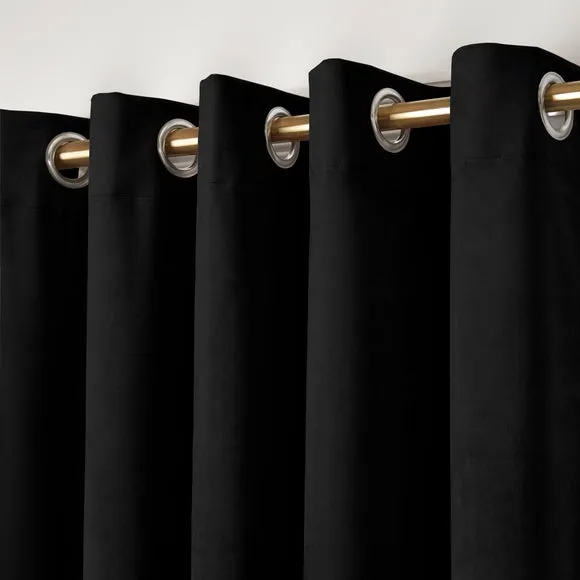 Laurence Llewelyn-Bowen Montrose Blackout Eyelet Curtains 1