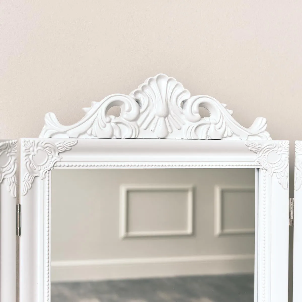 Melody Maison White Ornate Dressing Table Triple Mirror 3