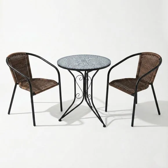 Summer Terrace Atlanta Round Bistro Table with 2 Springdale Chairs 2