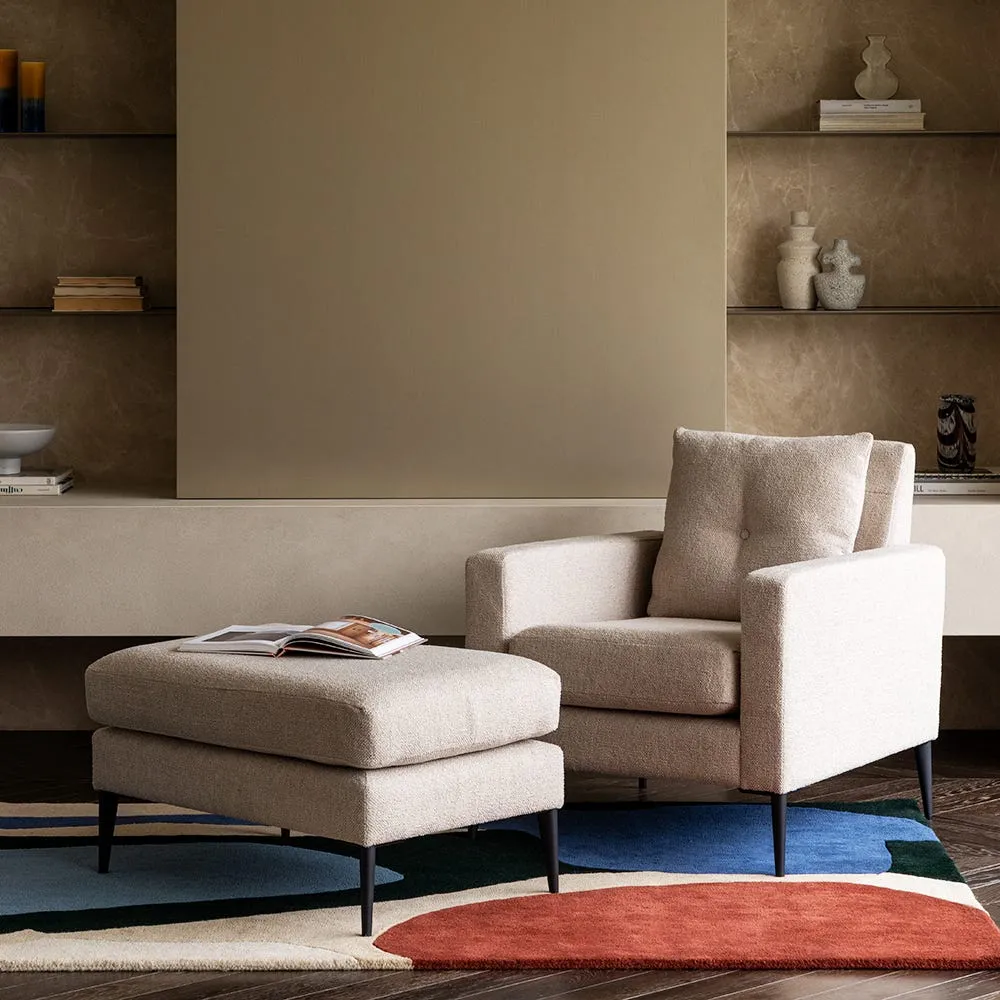 Heal's Brunel Armchair Tassuta Oatmeal Black Feet 3