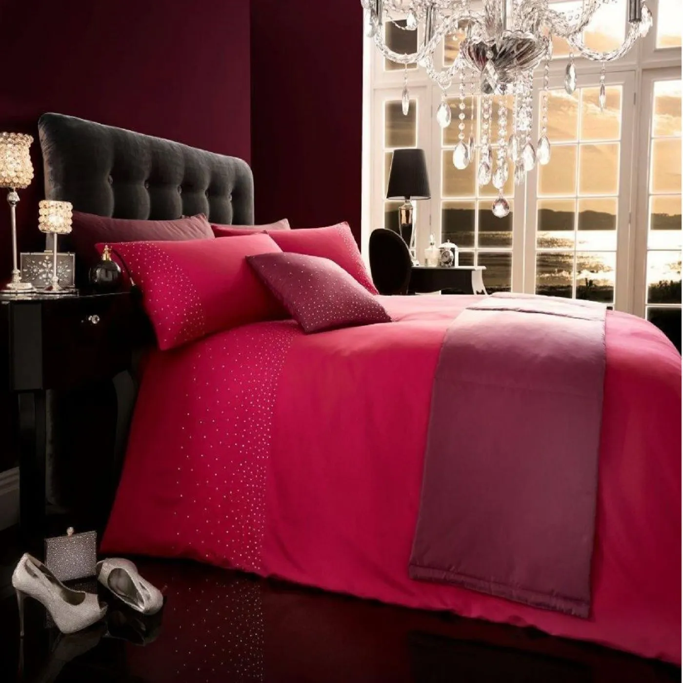 Smart Living Diamante 5PC Complete Bedding Set Duvet Cover, Pillow Pair, Cushion Cover, Bed Runner in Fuchsia 1
