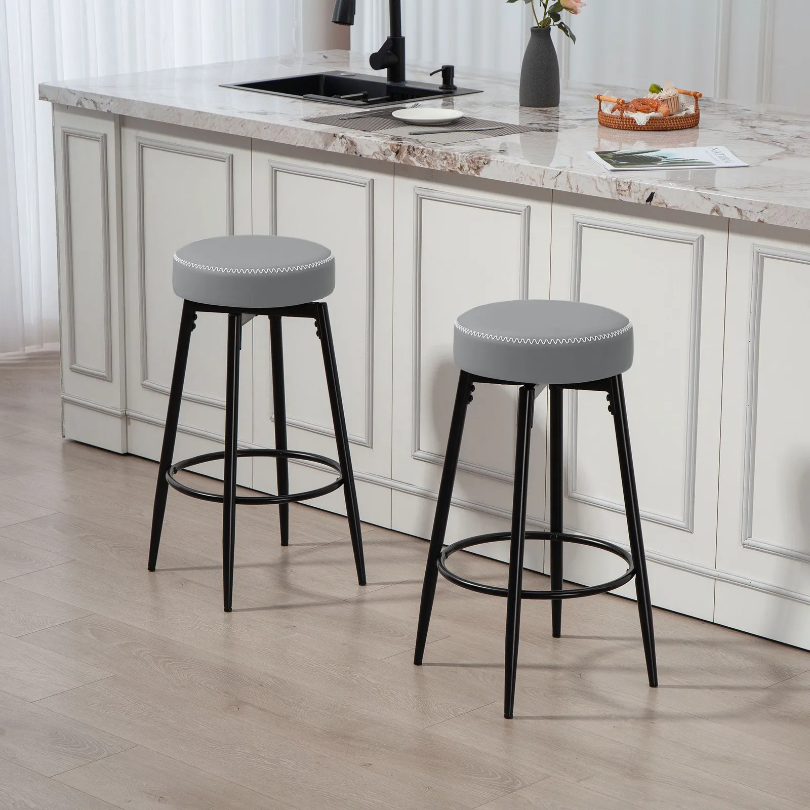 HOMCOM 360 Degree Swivel Bar Stools Set of 2, PU Leather Barstools with Footrest in Grey