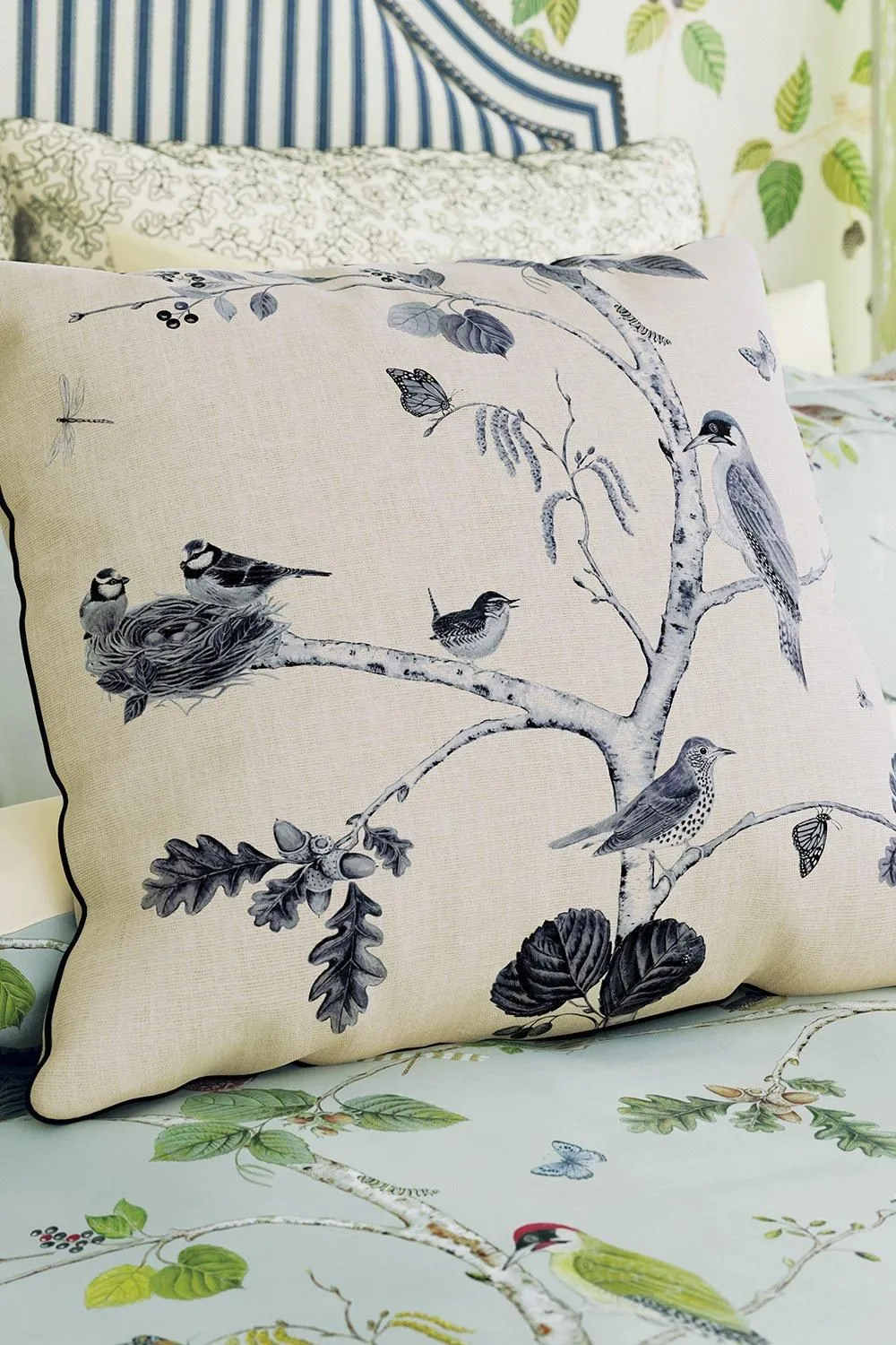 Sanderson 'Woodland Chorus' Cotton Cushion in Light Beige 2