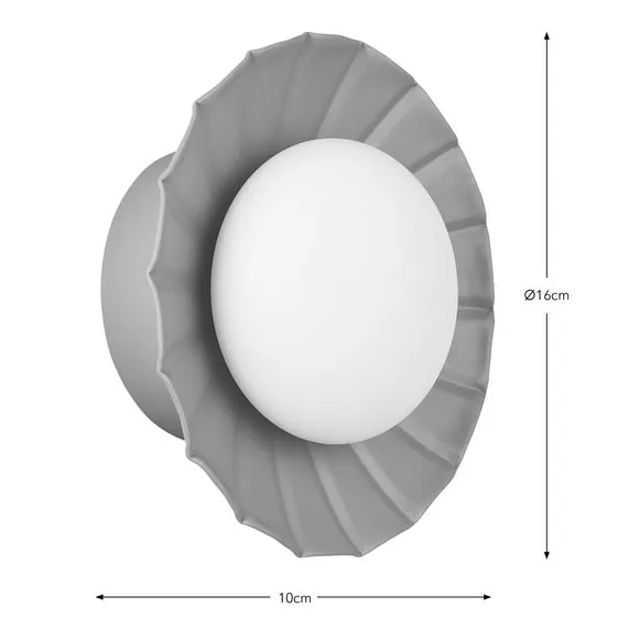 Scallop Rechargeable LED Touch Dimmable Wall Light 5
