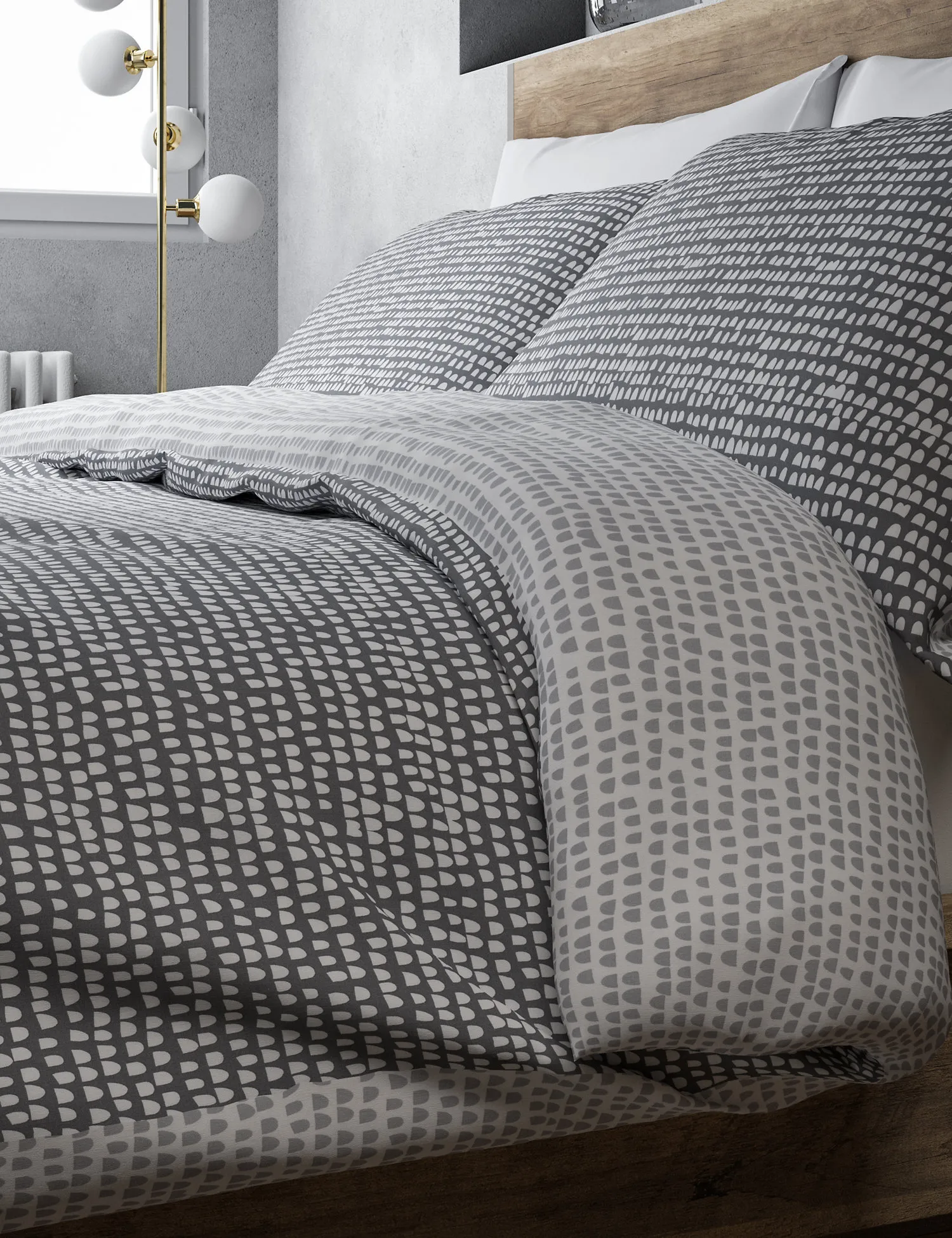 M&S Isla Geometric Bedding Set