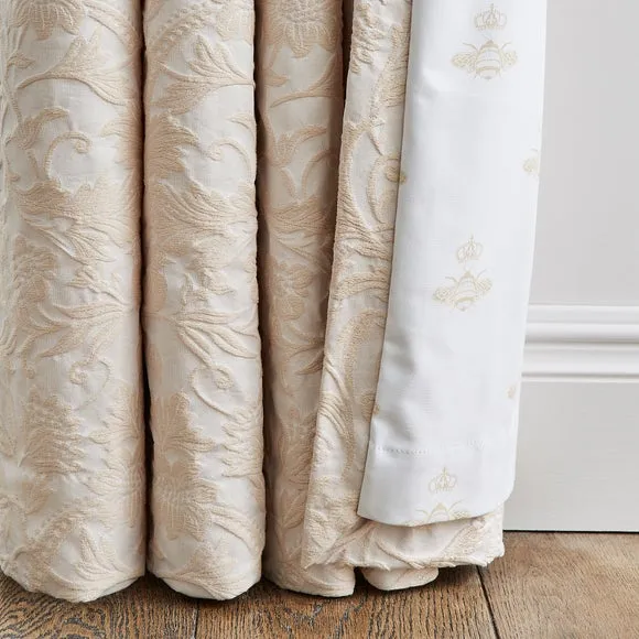 Dorma Winchester Blackout Eyelet Curtains 3