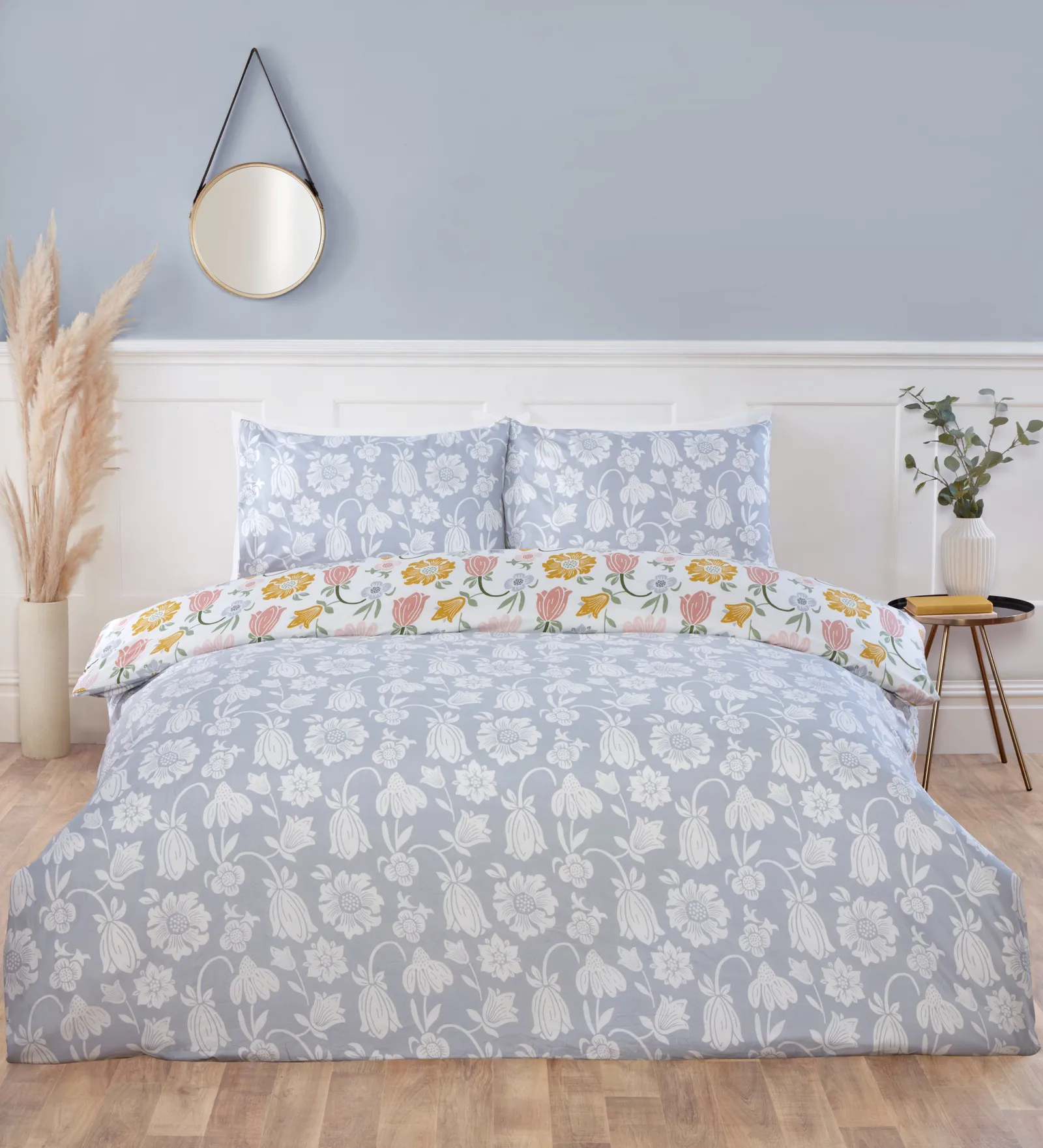 Rapport Home Victorian Bloom Microfibre Reversible Duvet Cover Set with Pillowcase in Blue 4