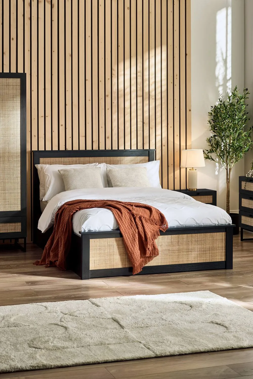 Julian Bowen Padstow Rattan Effect Ottoman Storage Bed in Black