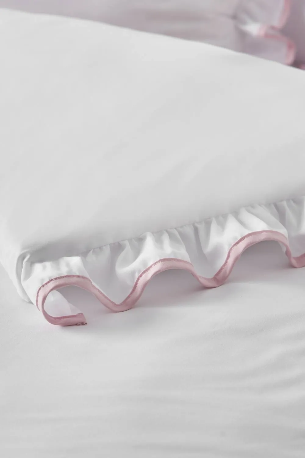 Catherine Lansfield 'So Soft Mono Frill' Duvet Cover Set in Pink 3