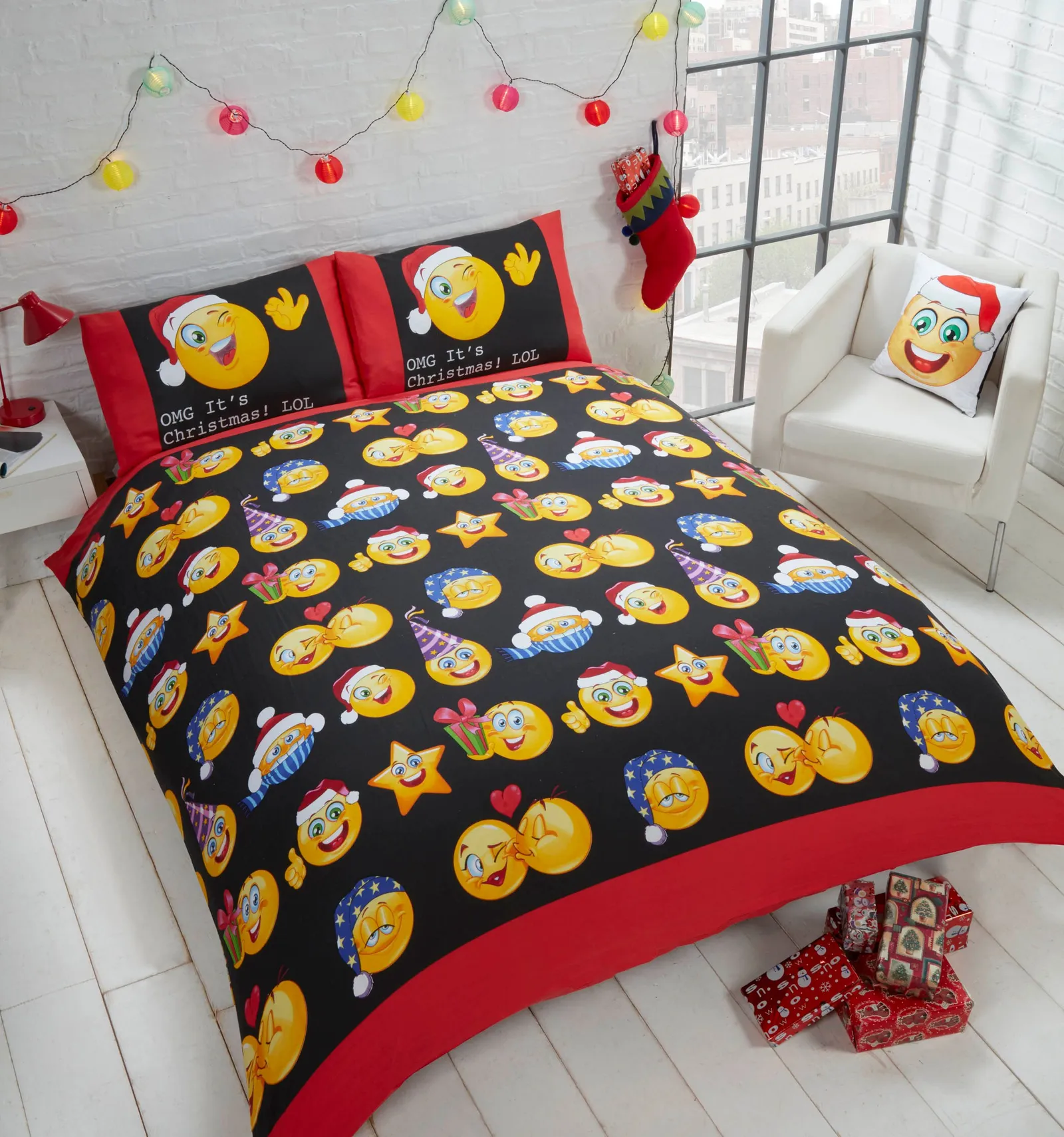 Rapport Home Christmas Icons Duvet Cover Set with Pillowcase in Black