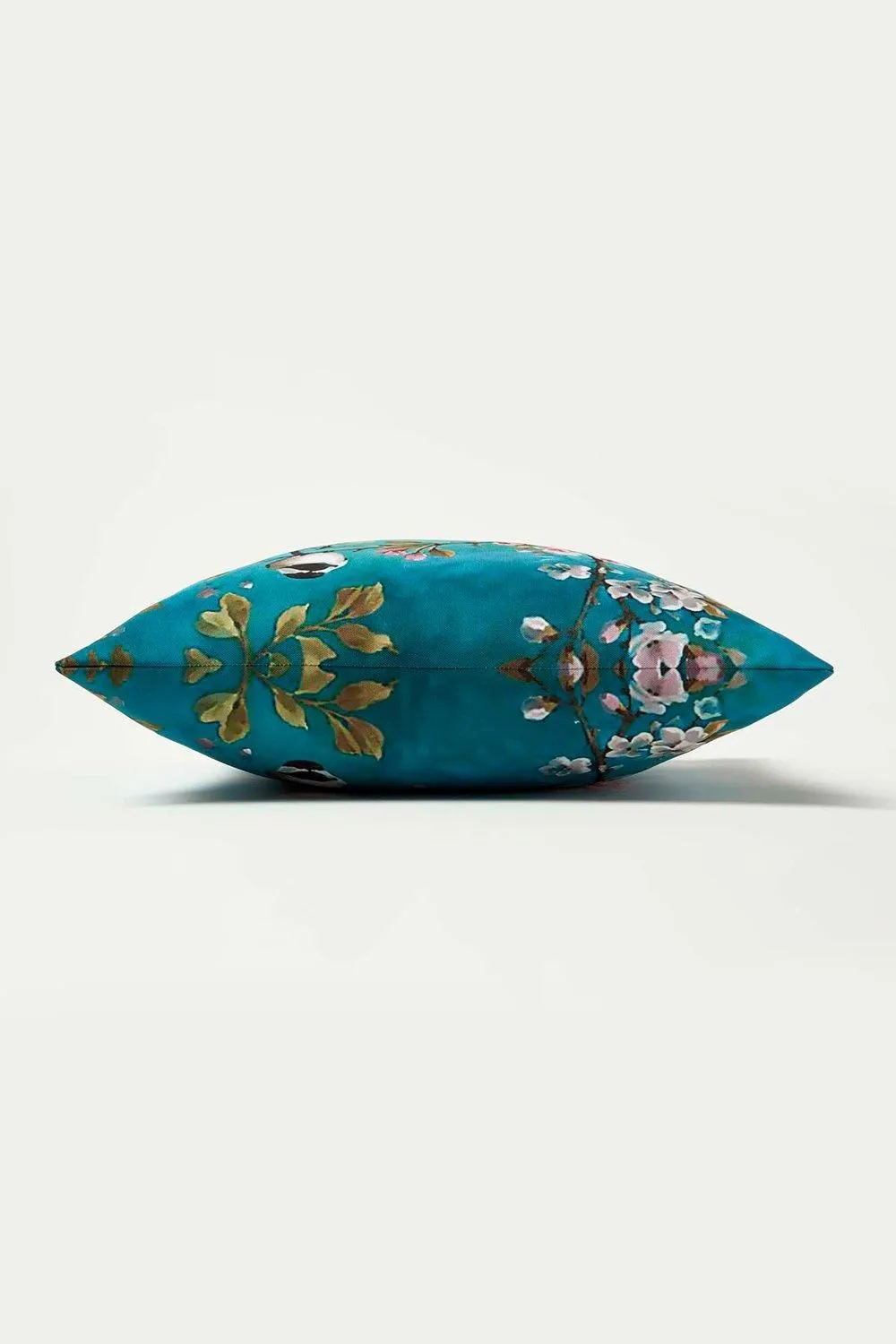 Homescapes Luxury Waterproof Blue Bird Outdoor Cushion 45 x 45 cm, Set of 2 5