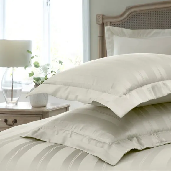 Dorma Calloway TENCEL Duvet Cover & Pillowcase Set 2