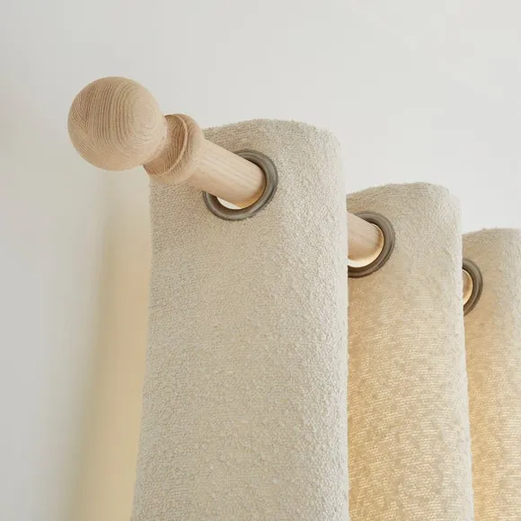 Tilton Wood Curtain Pole 2