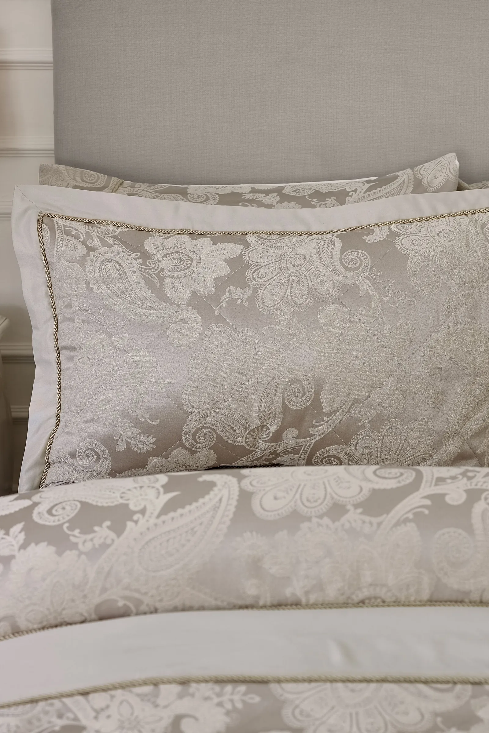 Catherine Lansfield 'Opulent Jacquard' Quilted Pillow sham Pair in Gold