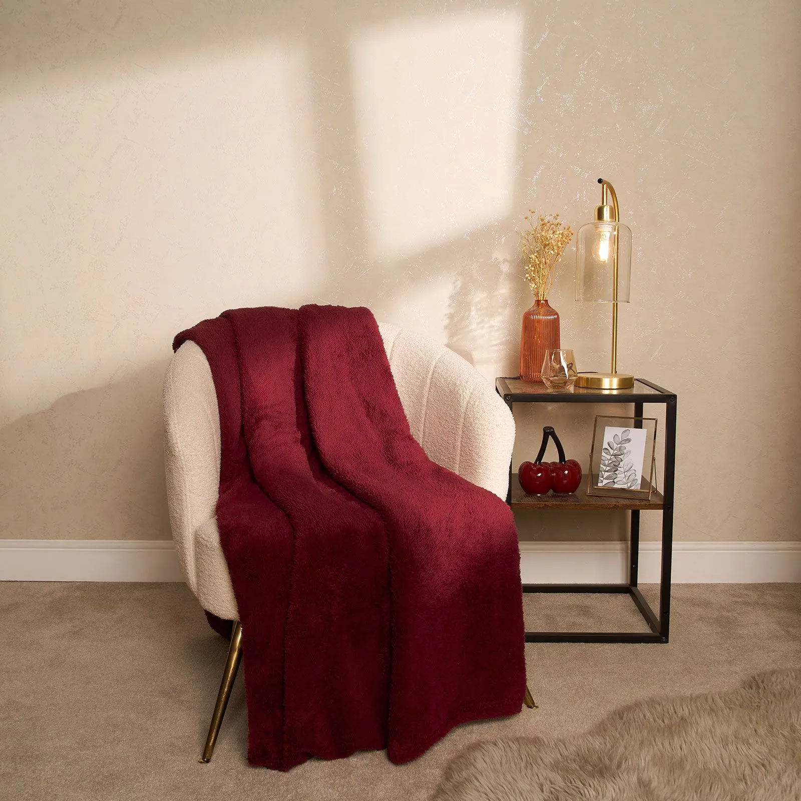 OHS Large Teddy Fleece Throw Blanket in Wine