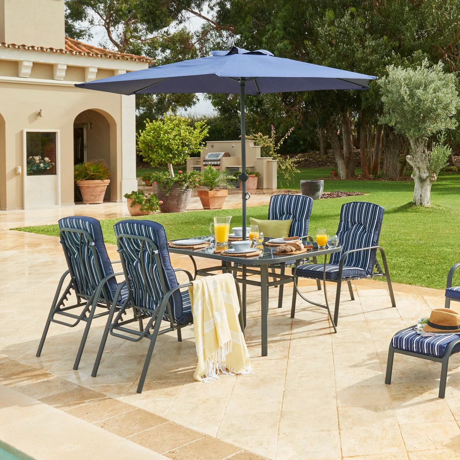 Venice 6 Seater Dining Set Black and white