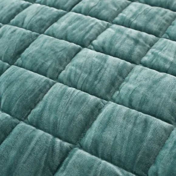 Sammi Velour Crinkle Quilted Bedspread 2