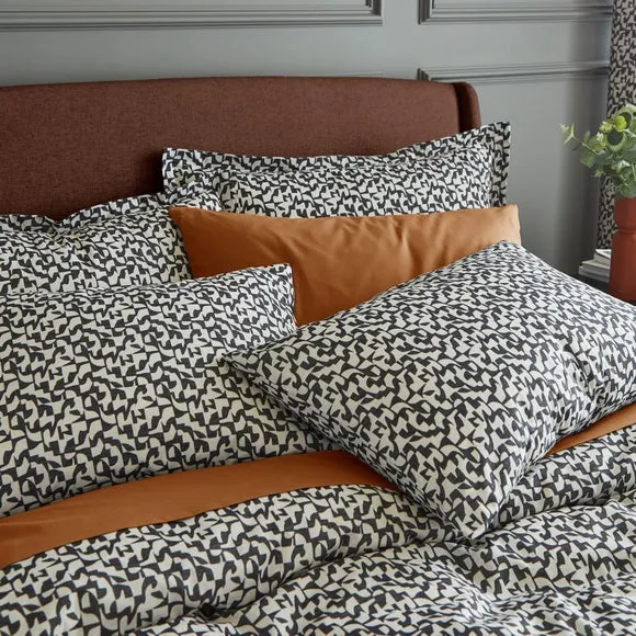 Valter Mino Geometric Duvet Cover & Pillowcase Set 4