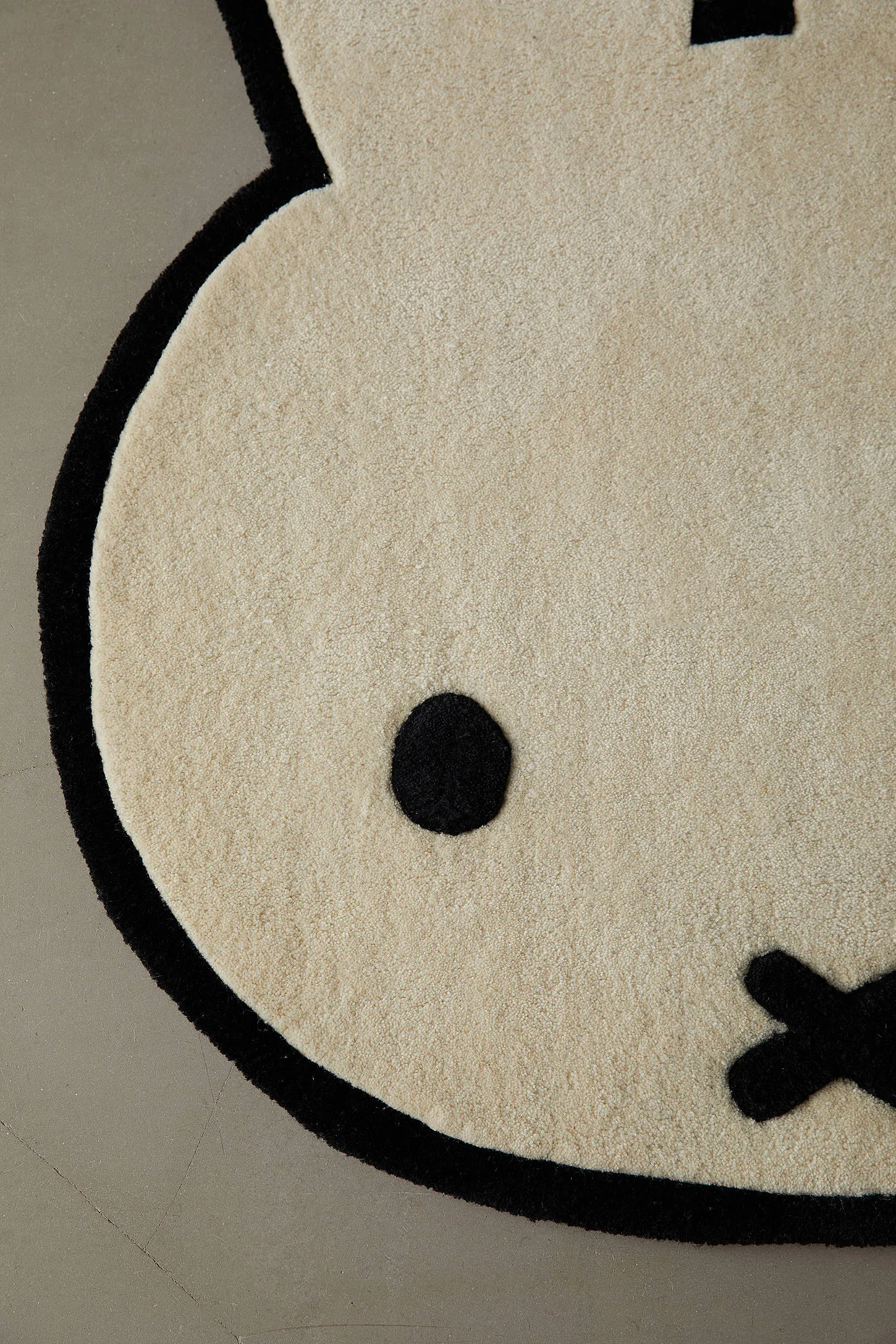 Miffy Rug ALL 4