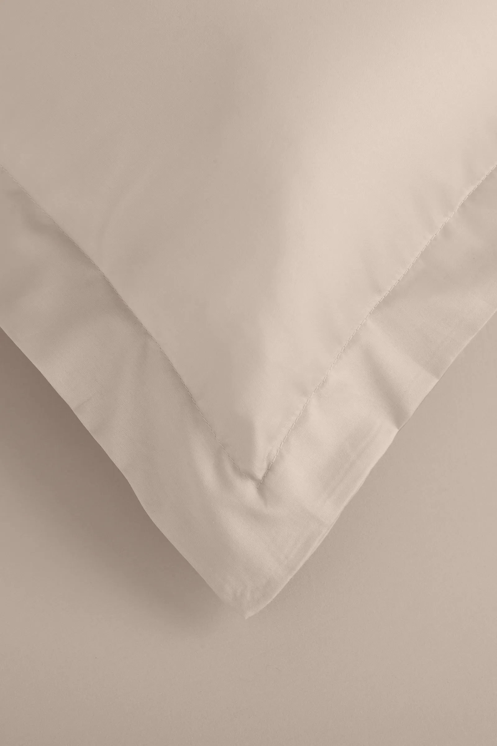 Bianca '400 Thread Count Cotton Sateen' Oxford Pillowcase Pair in Beige 3