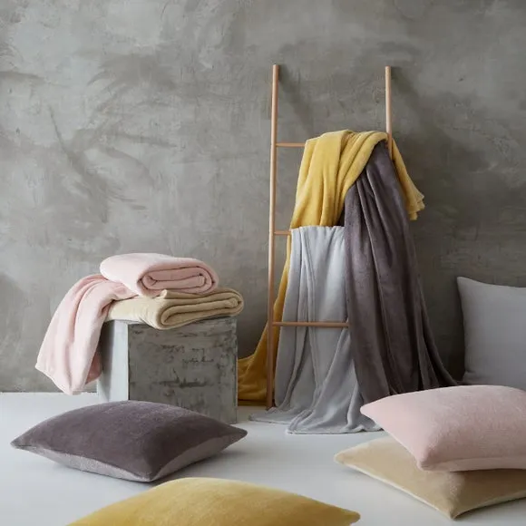 Catherine Lansfield Raschel Velvet Touch Throw Blanket 200cm x 240cm 2