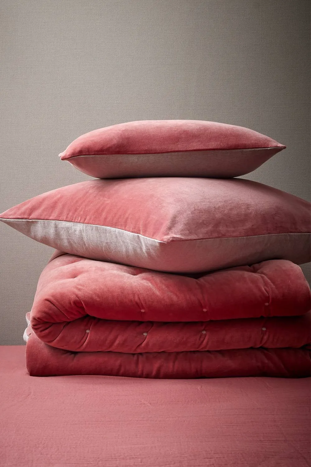 CHRISTY Luxury Filled Velvet 'Jaipur' Rectangle Cushions in Dark Pink 4