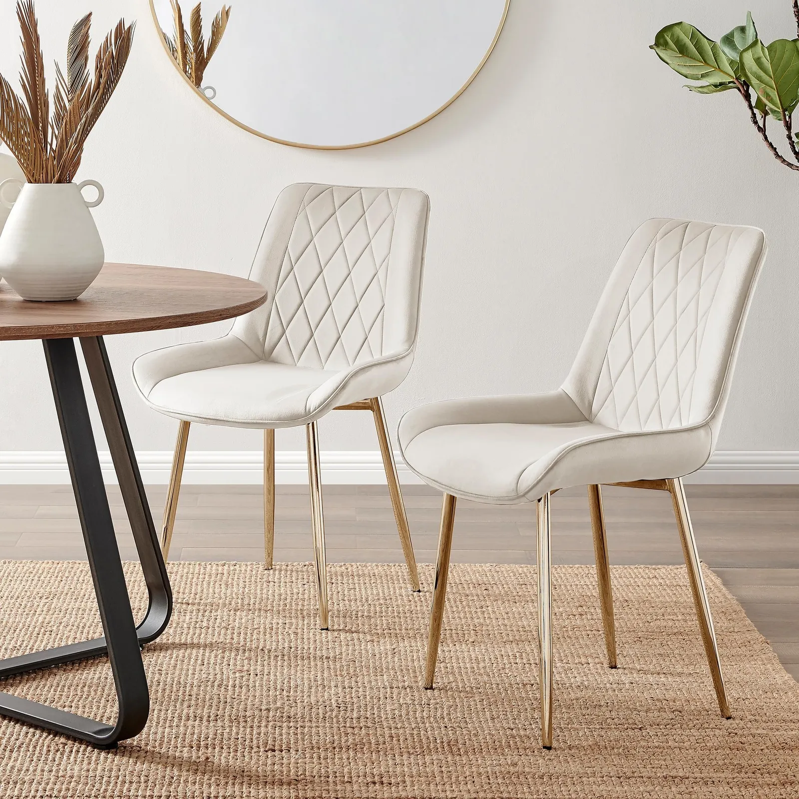 FurnitureboxUK Set of 2 Pesaro Luxury Soft Touch Diamond Pattern Velvet Dining Chairs With Gold Chrome Metal Legs in Cream