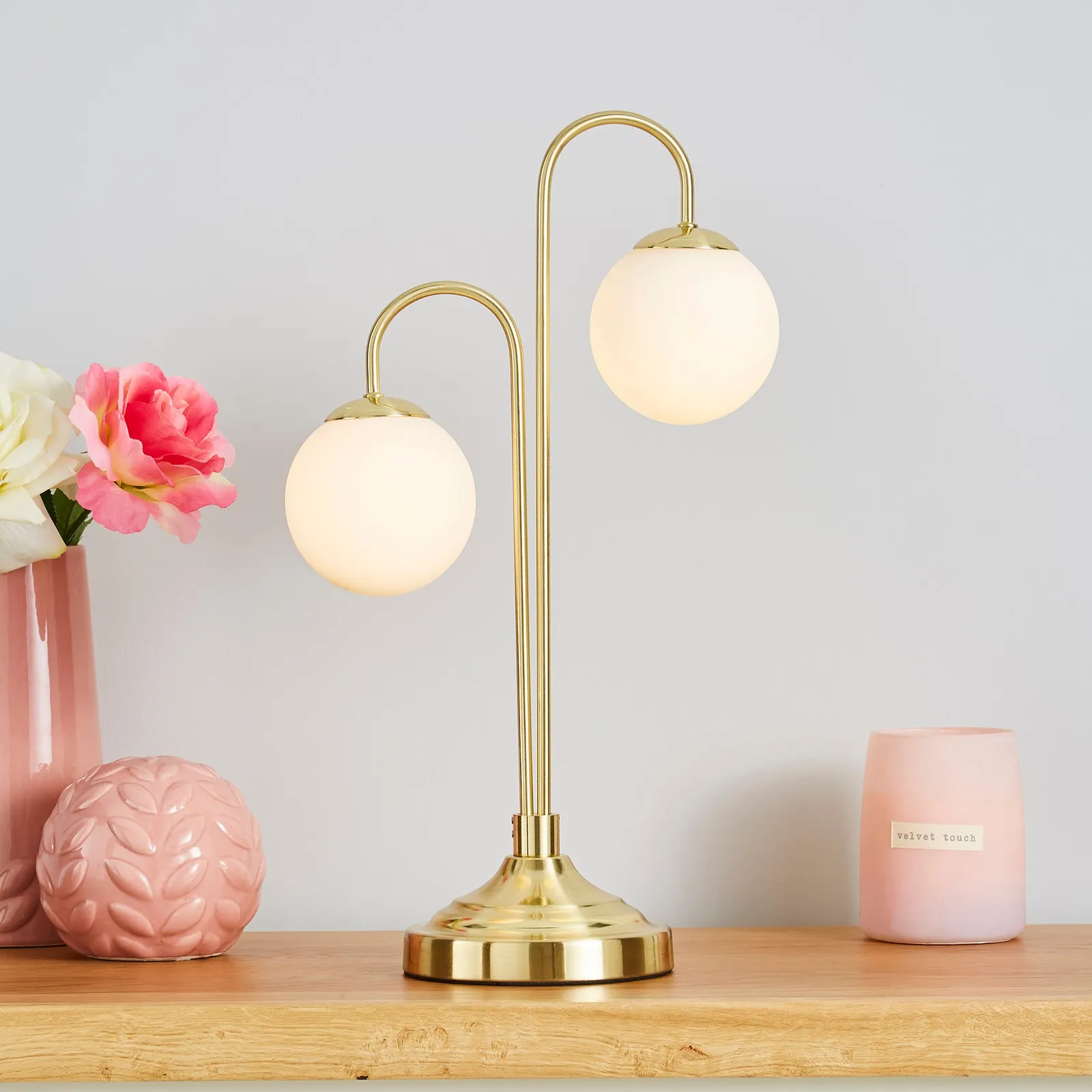 Gigi White Table Lamp Pink