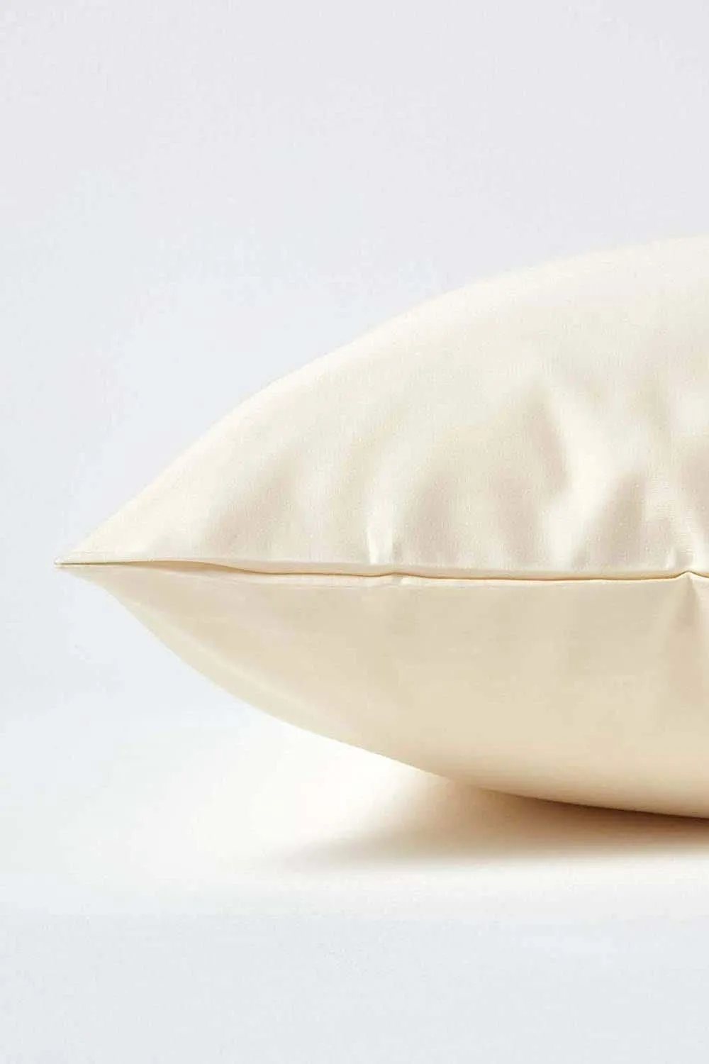 Homescapes Continental Egyptian Cotton Pillowcase 1000 TC, 60 x 60 cm in Cream 2