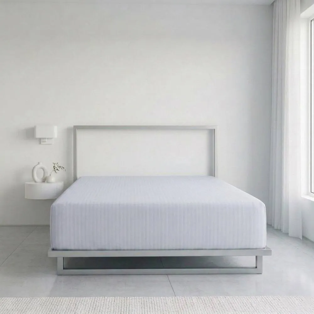 Snug City Luxury Satin Stripe T250 Cotton Rich Soft Extra Deep 30cm Fitted Sheet in White