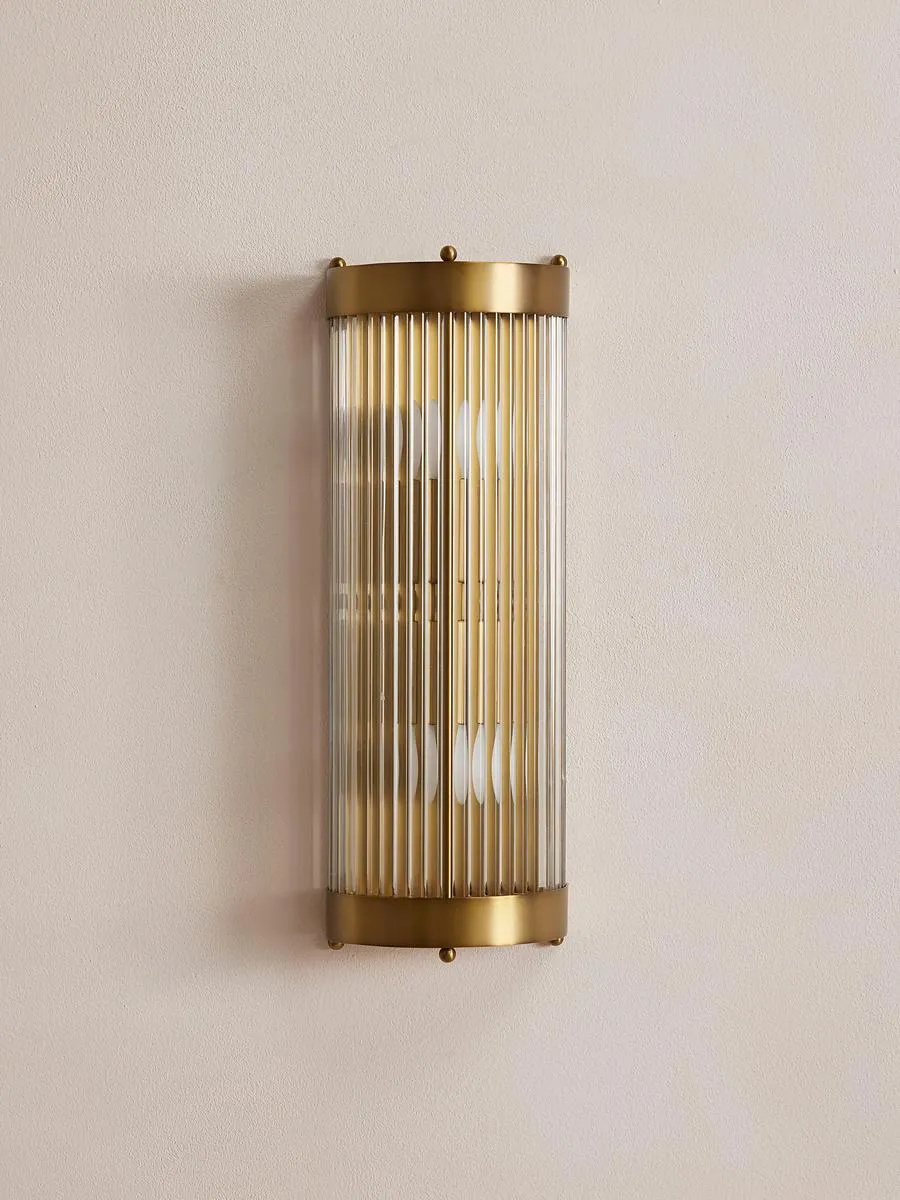 Leonard Wall Light
