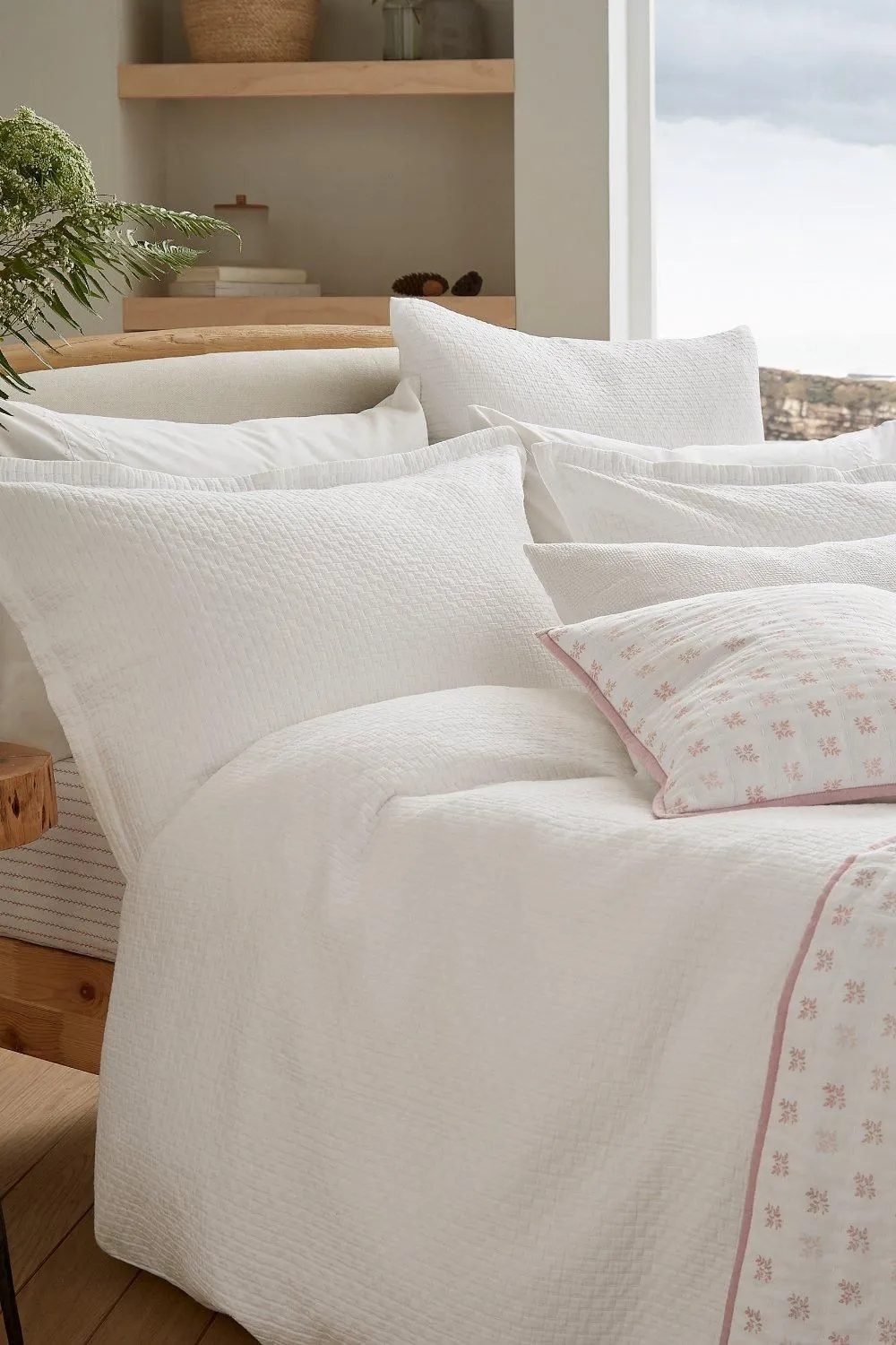 Murmur 'Hush' Cotton Percale Square Pillowcase in White 2