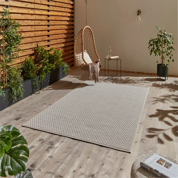 Stitch 9683 Indoor Outdoor Rug 1