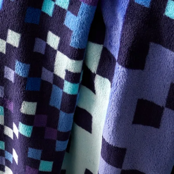 Pixel Fleece Blanket 2