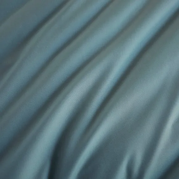 100% Egyptian Cotton 220 Thread Count True Grip® Fitted Sheet 4