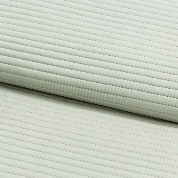 Spencer Pinsonic Bedspread 2