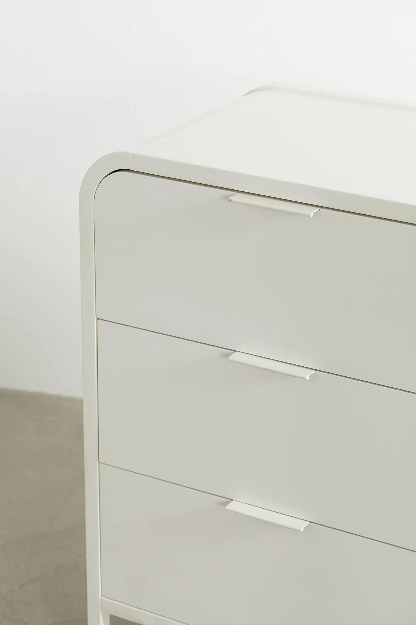 Kane 6-Drawer Dresser - Cream 2