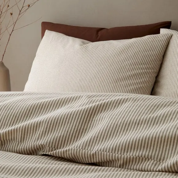 Pineapple Elephant Cotton Rich Narrow Woven Stripe Duvet Cover & Pillowcase Set 3