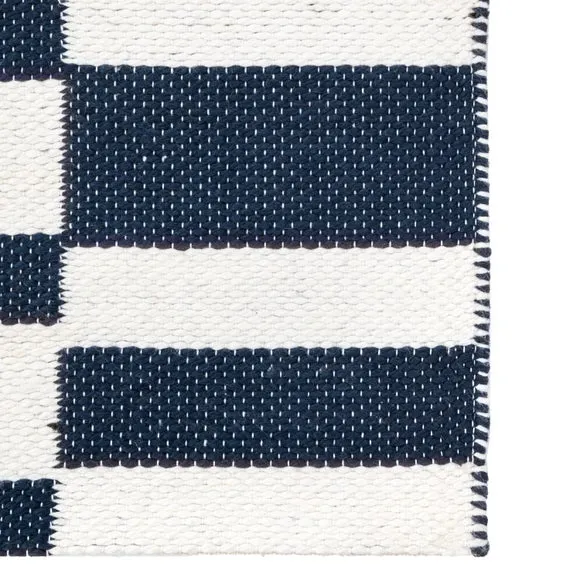 Cedar and Sage Genoa Jacquard Rug 4