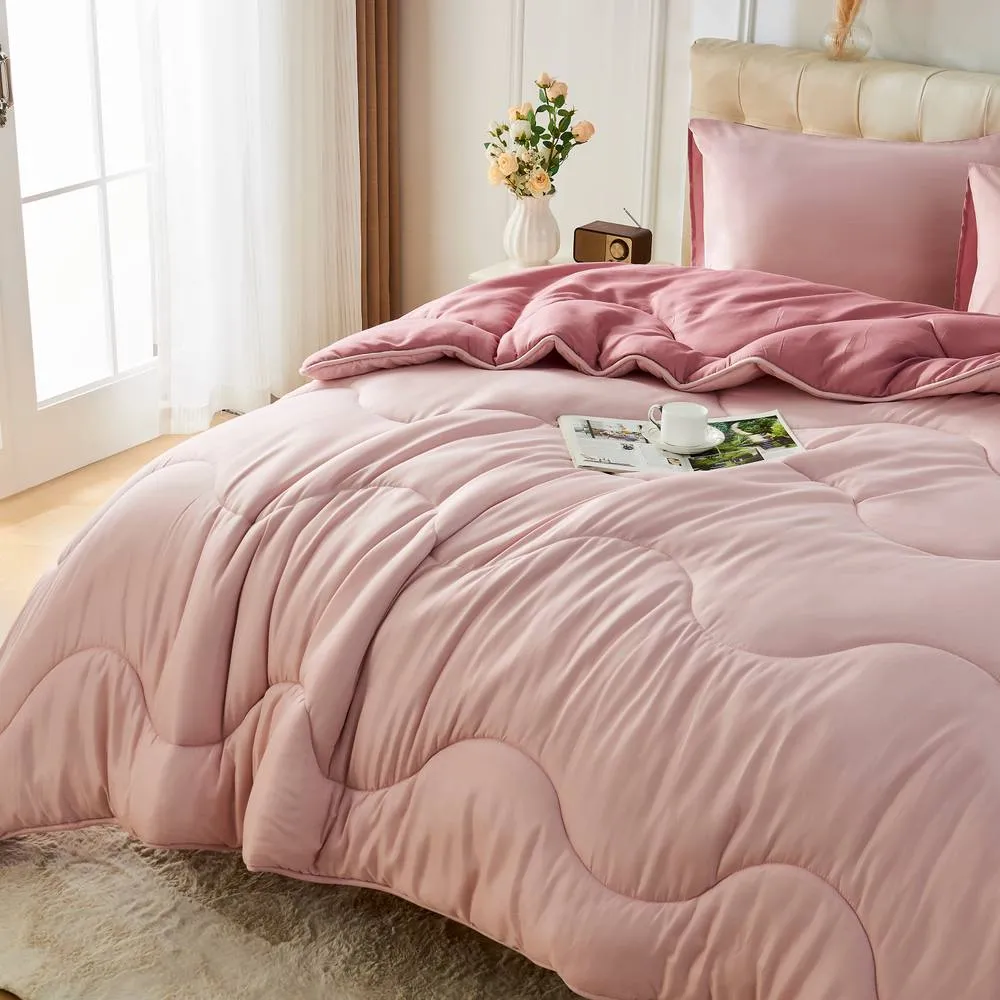 GAVENO CAVAILIA Coverless Microfiber Duvet in Pink 3