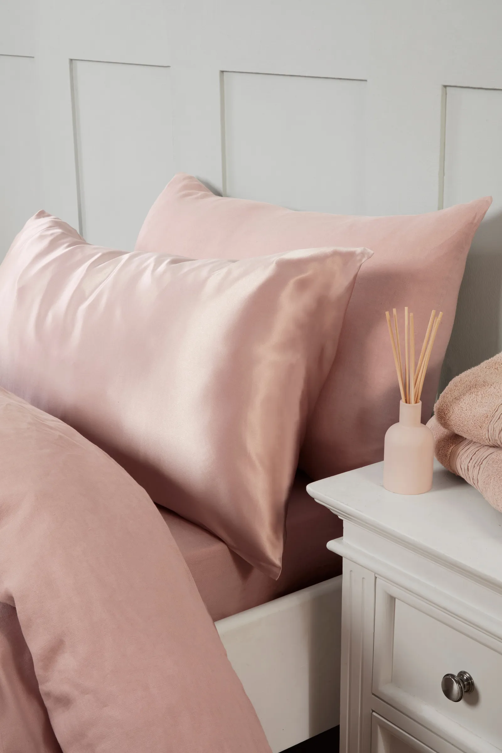 Silky Silks 100% Mulberry Silk Standard Pillowcase in Dusty Pink