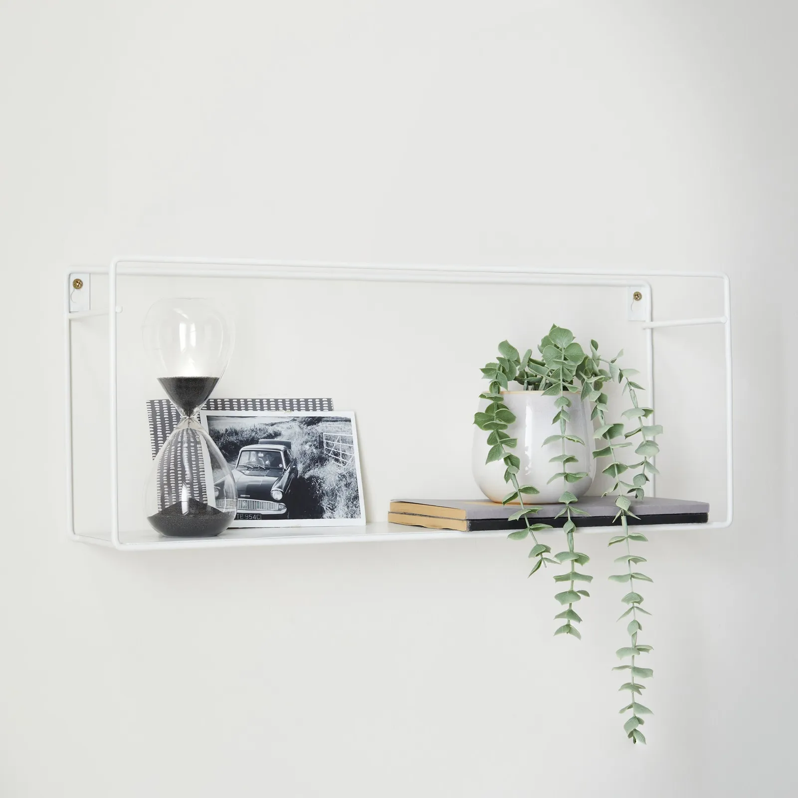 Long Shelf White White